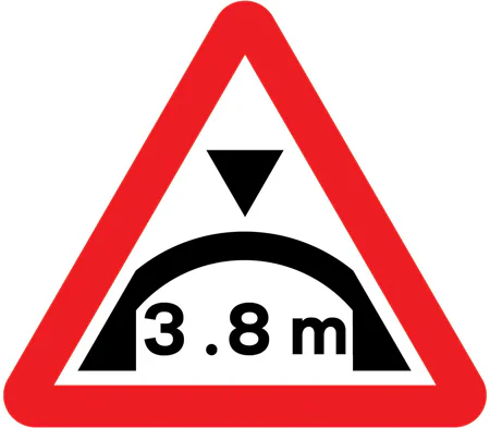 Maximum headroom of 3.8m at arch bridge ahead
