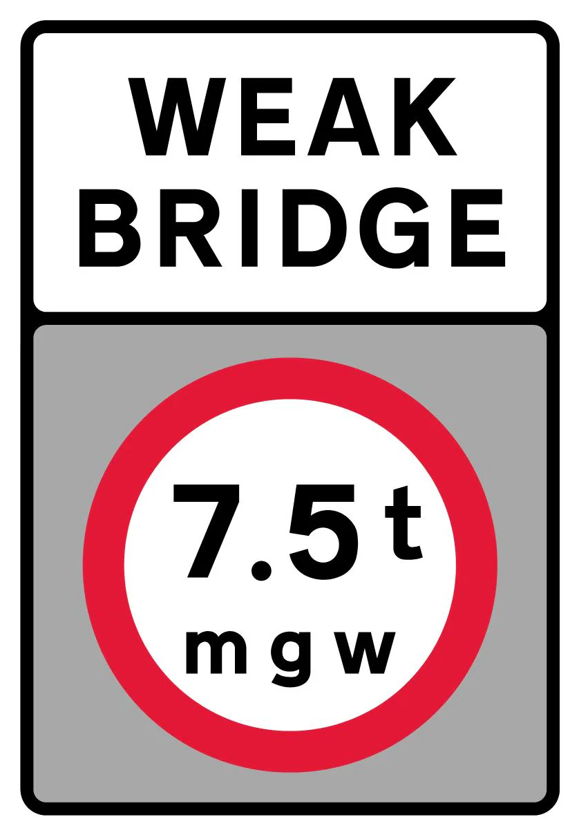 Vehicles exceeding a gross weight of 7.5T prohibited from crossing the bridge or structure